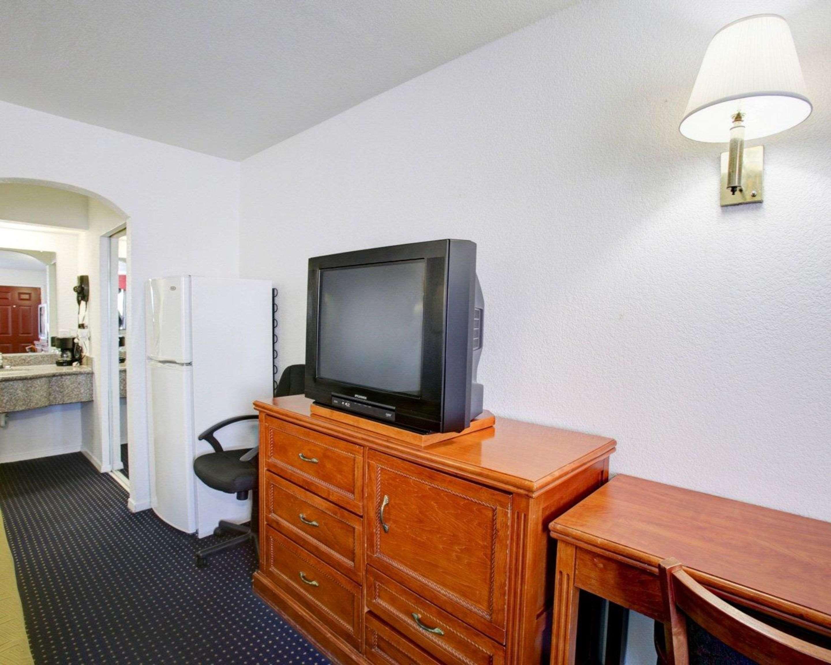 Econo Lodge Темпл Экстерьер фото