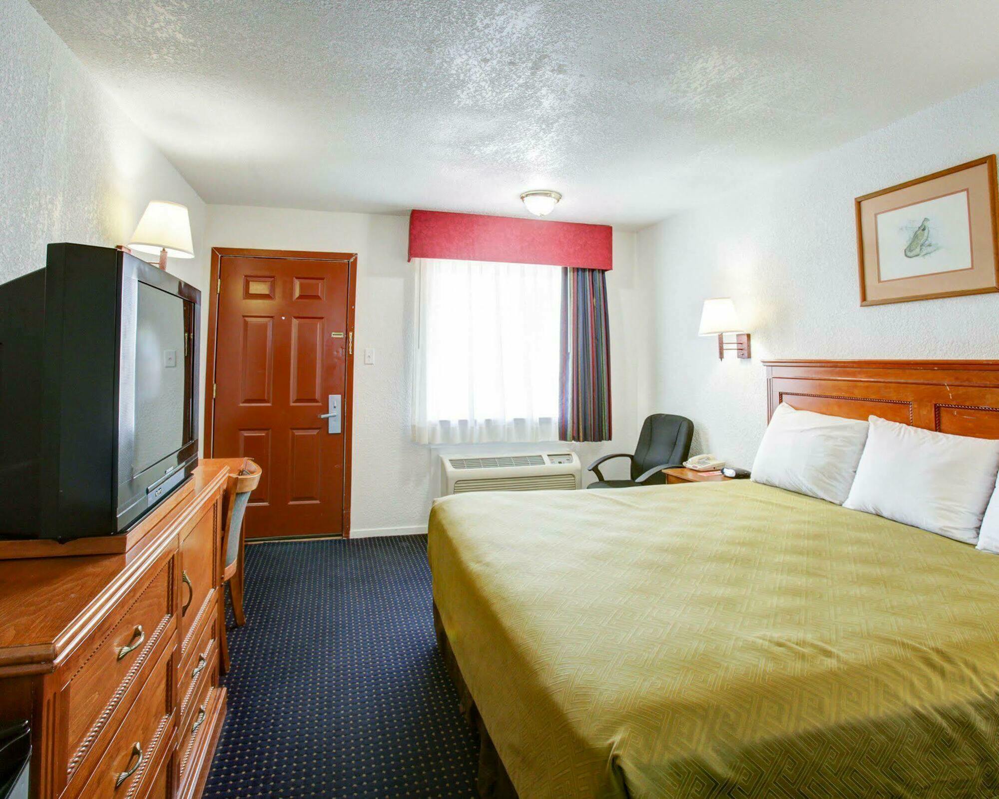 Econo Lodge Темпл Экстерьер фото